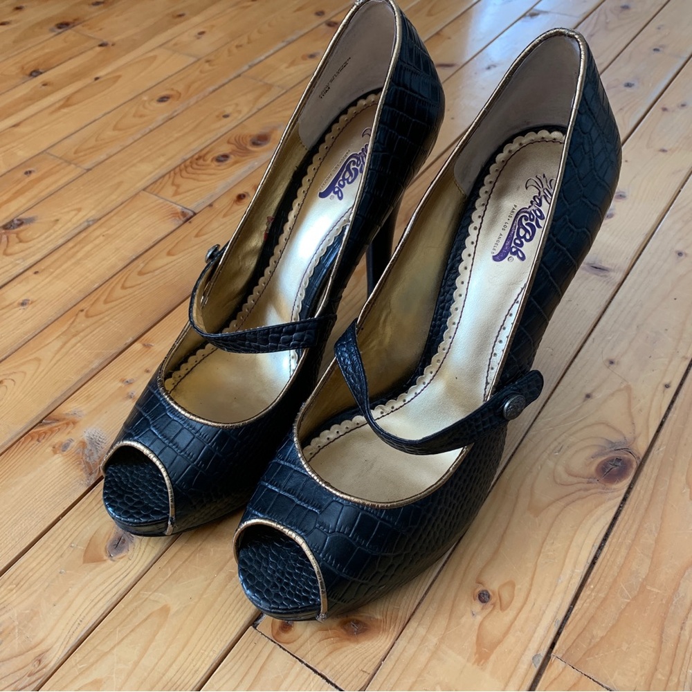 Hale Bob Mary Jane Leather Heels